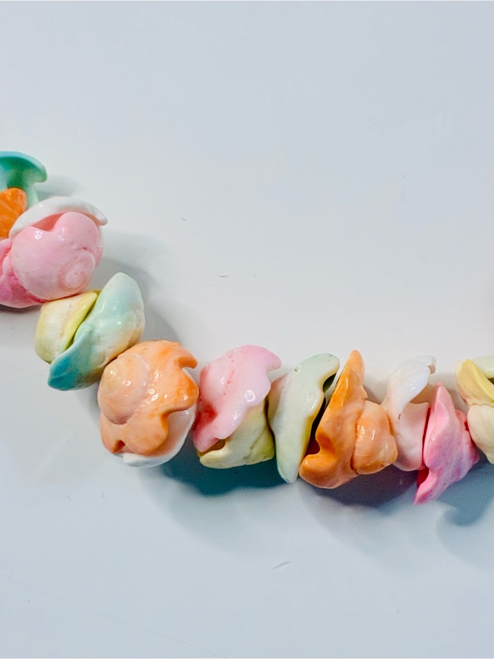 VTG Pastel Multicolor Shell Bead Necklace - ICE CREAM SCOOPS Women's Jewelry - Picture 12 of 16